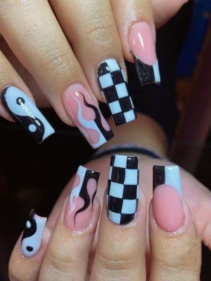 False nails with glue