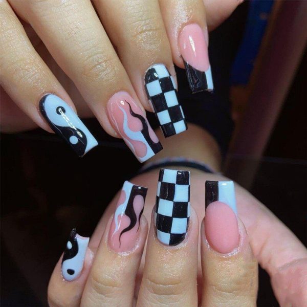 False nails with glue