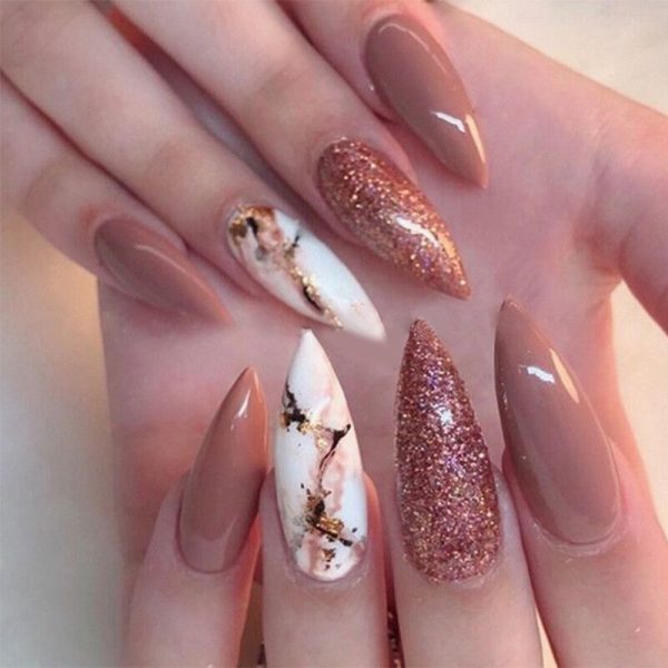 False nails with glue